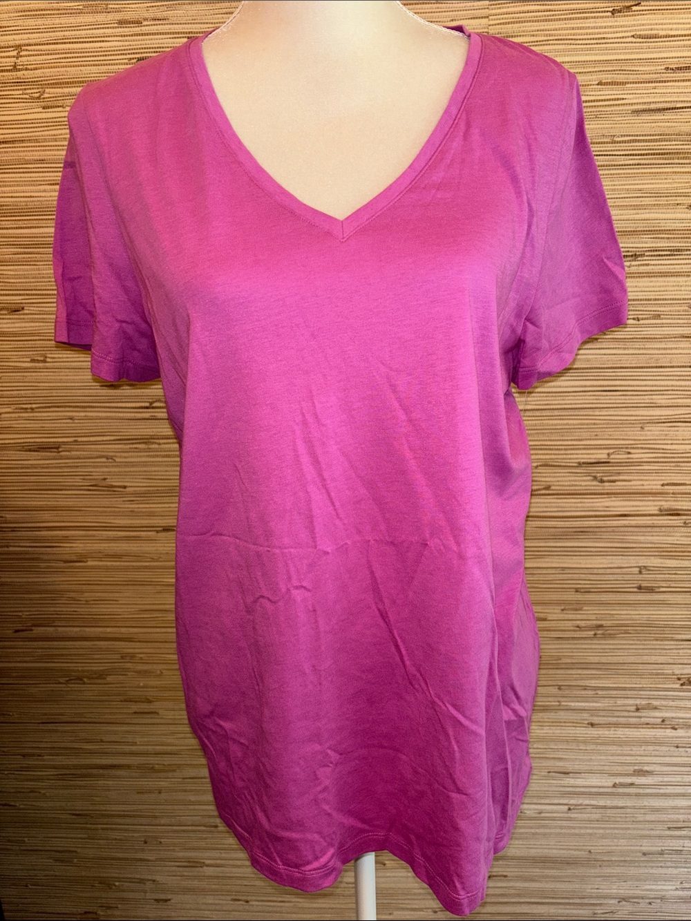 Hue V-Neck Short Sleeve Tee in Bright Pink sleepwear large nwt!